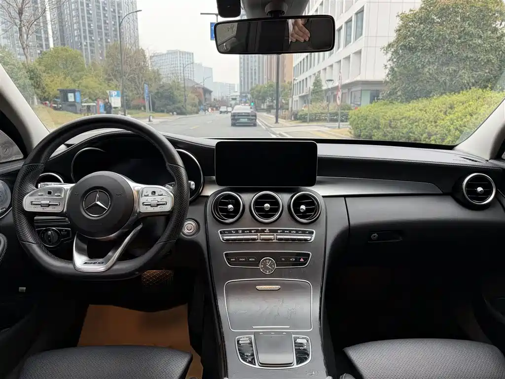 Mercedes-Benz C-Class 2021 C 260 L Sport Starry Exclusive Edition фото 16