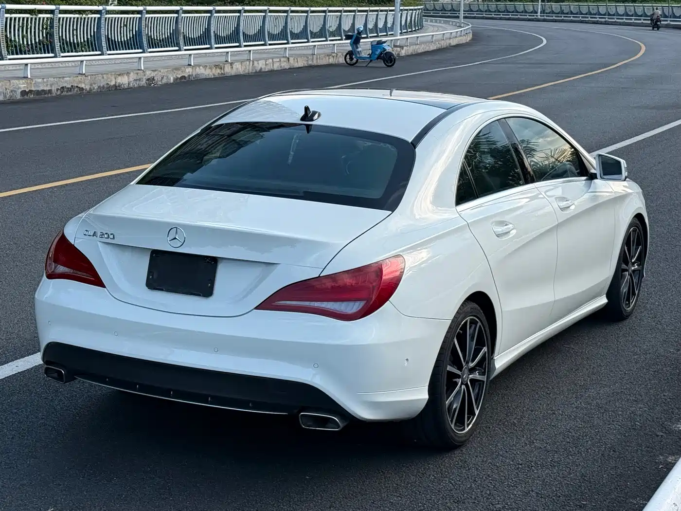 Mercedes-Benz CLA (Import) 2015 2015 CLA 200