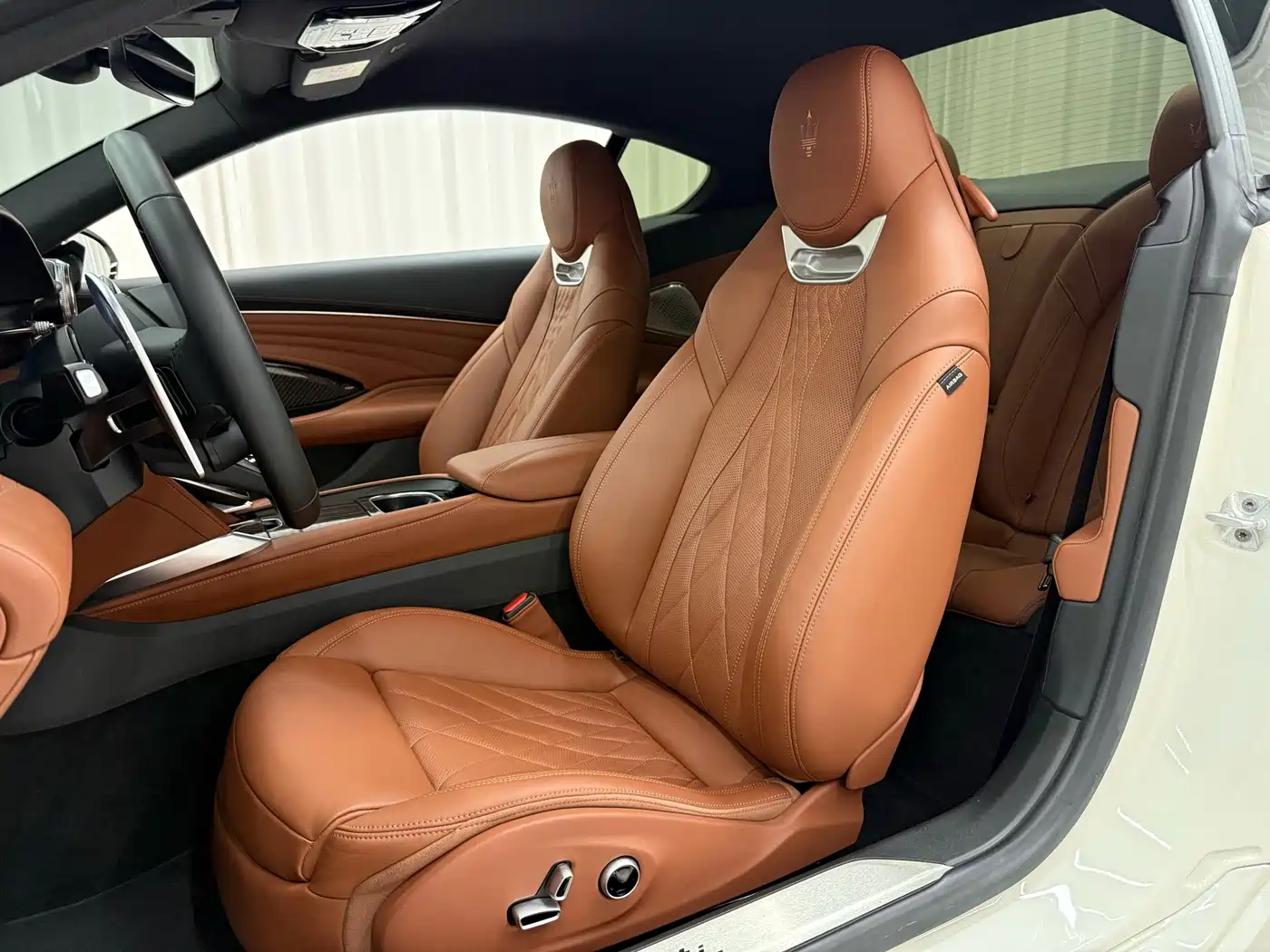 Maserati GranTurismo 2024 2023 3.0T Modena