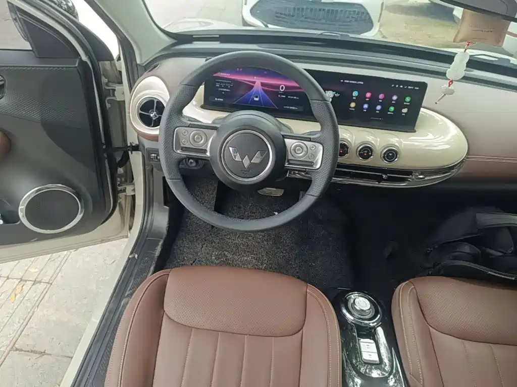 Wuling Motors Wuling Bingo 2023 2023 Model 333km Telepathic Connect+ Version