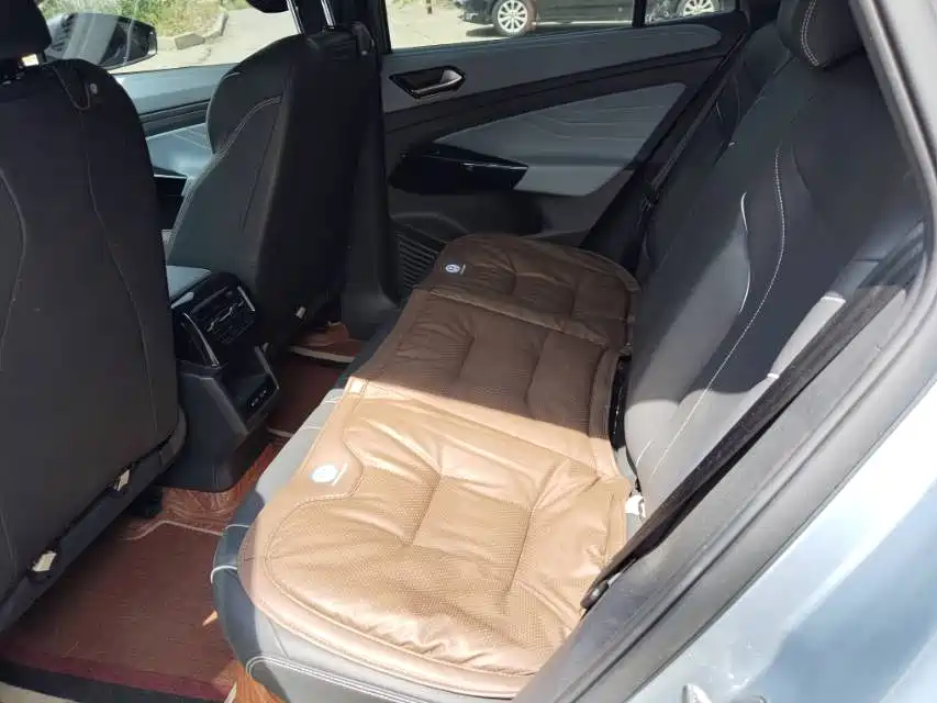 Volkswagen ID.4 X 2023 Pure Smart Edition фото 8