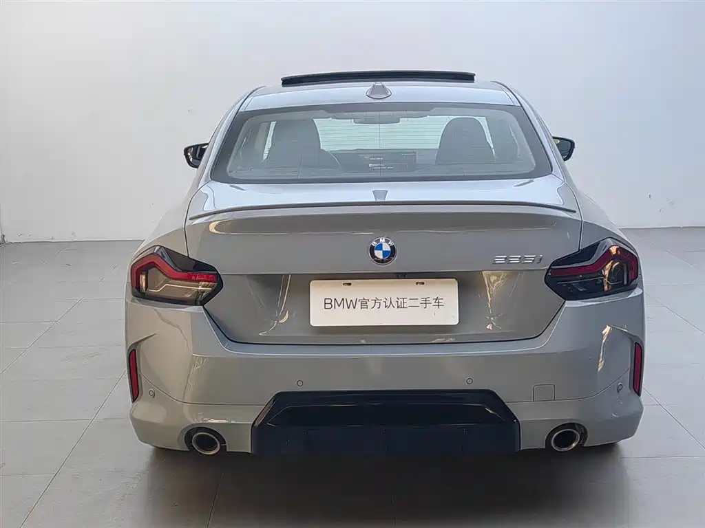 Photo 5 - BMW 2 Series (Import)