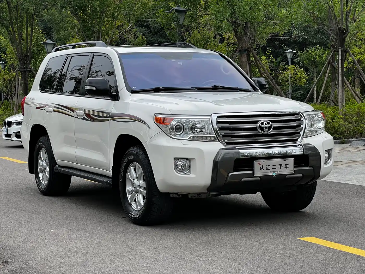 Toyota Land Cruiser 2012 4.0L Automatic VX фото 3