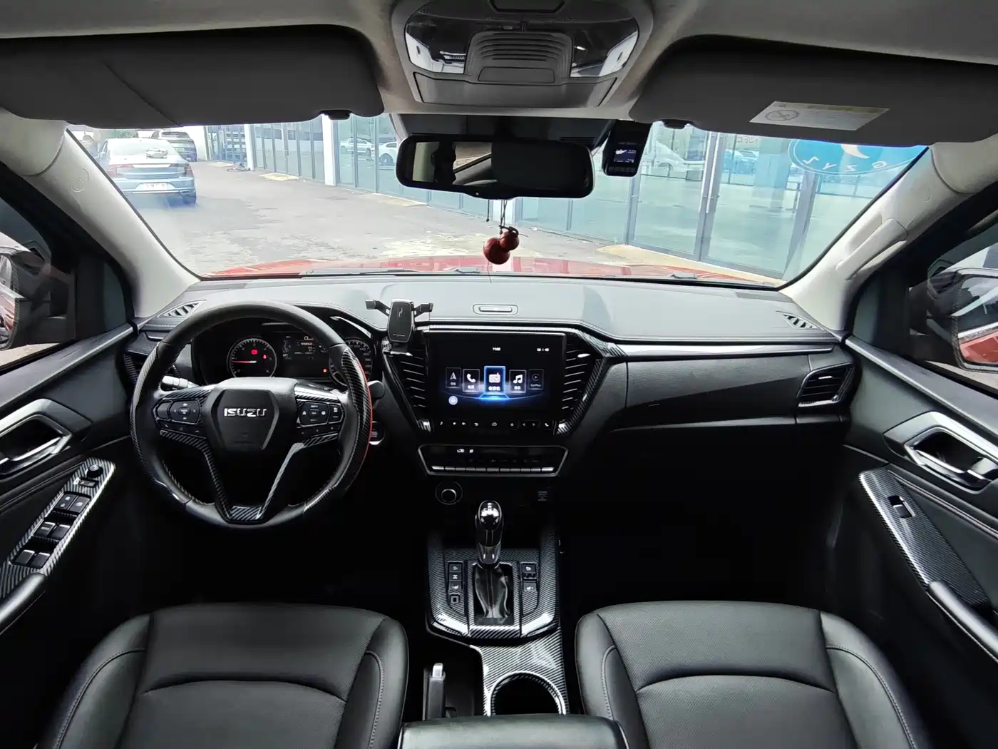 Isuzu D-MAX 2021 1.9T Automatic 4WD Diesel Global Leading Model RZ4E фото 13