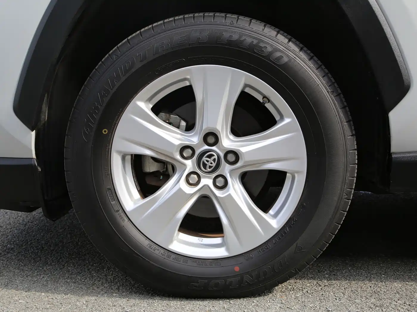 Toyota RAV4 2023 2022 2.0L CVT 2WD Urban Edition