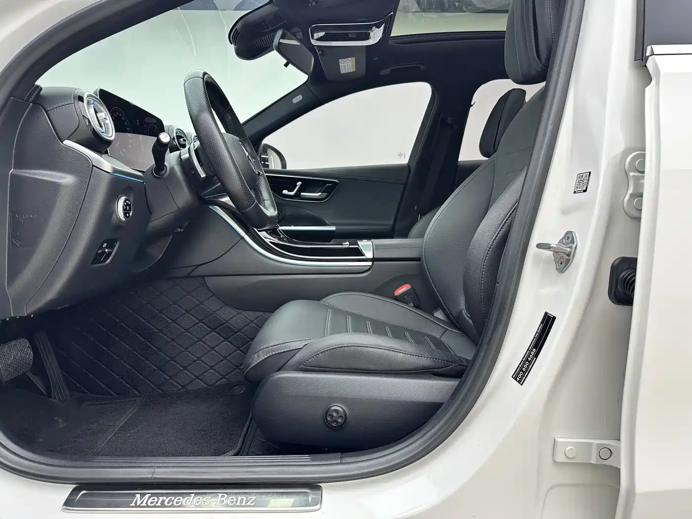 Mercedes-Benz C-Class New Energy 2023 Facelift C 350 eL фото 9
