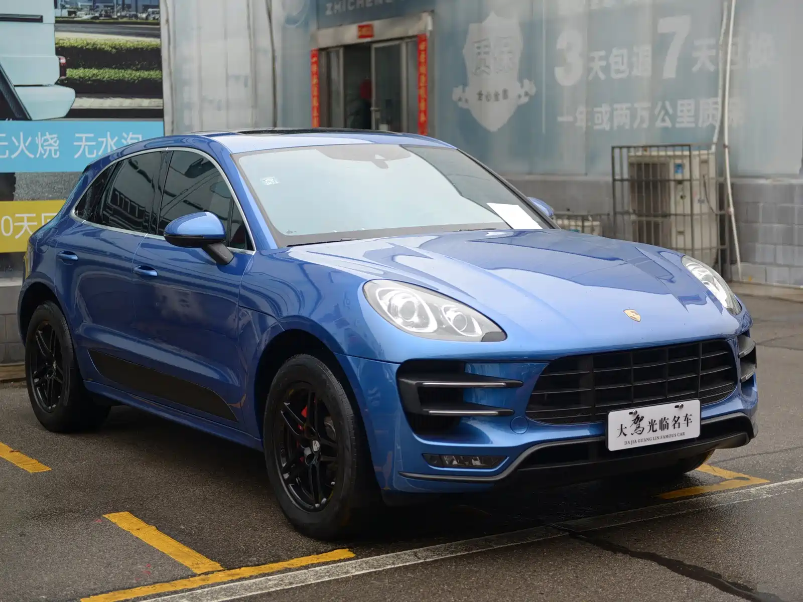 Фото 3 - Porsche Macan