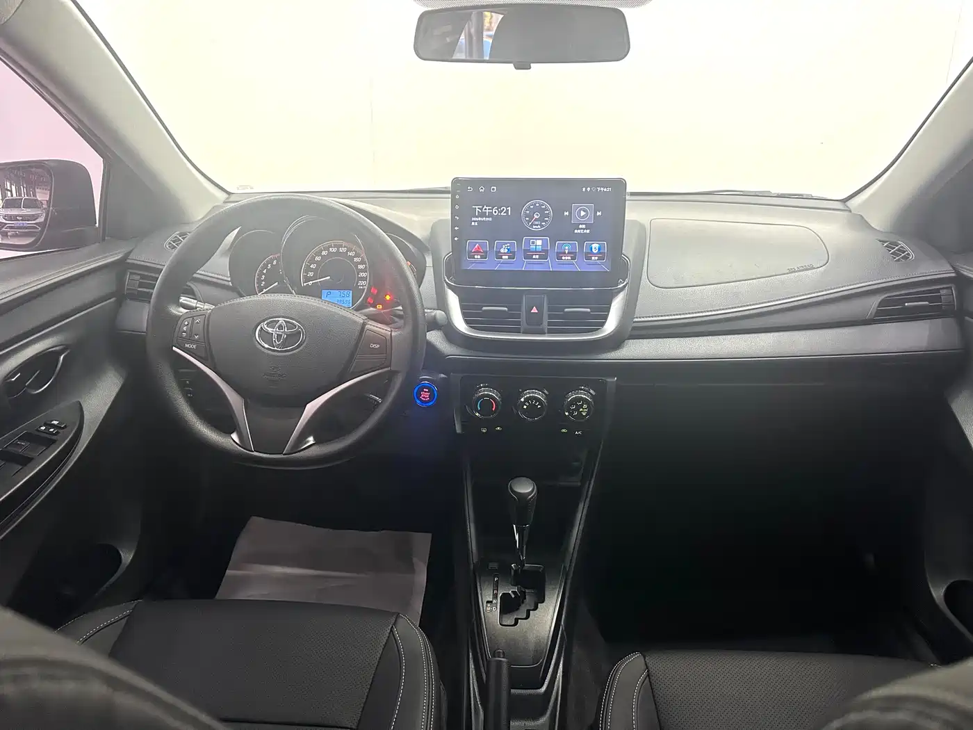 Toyota YARiS L Zhi Xuan 2022 Zhi Xuan X 1.5L CVT Luxury PLUS Edition фото 11