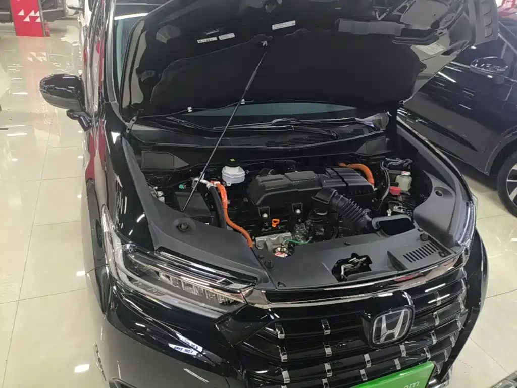 Honda Elysion 2024 2024 2.0L e:HEV Luxury Edition
