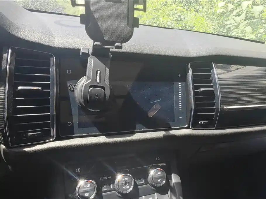 Škoda Kodiaq 2018 Facelift TSI330 5-seat 2WD Premium Luxury Edition фото 13