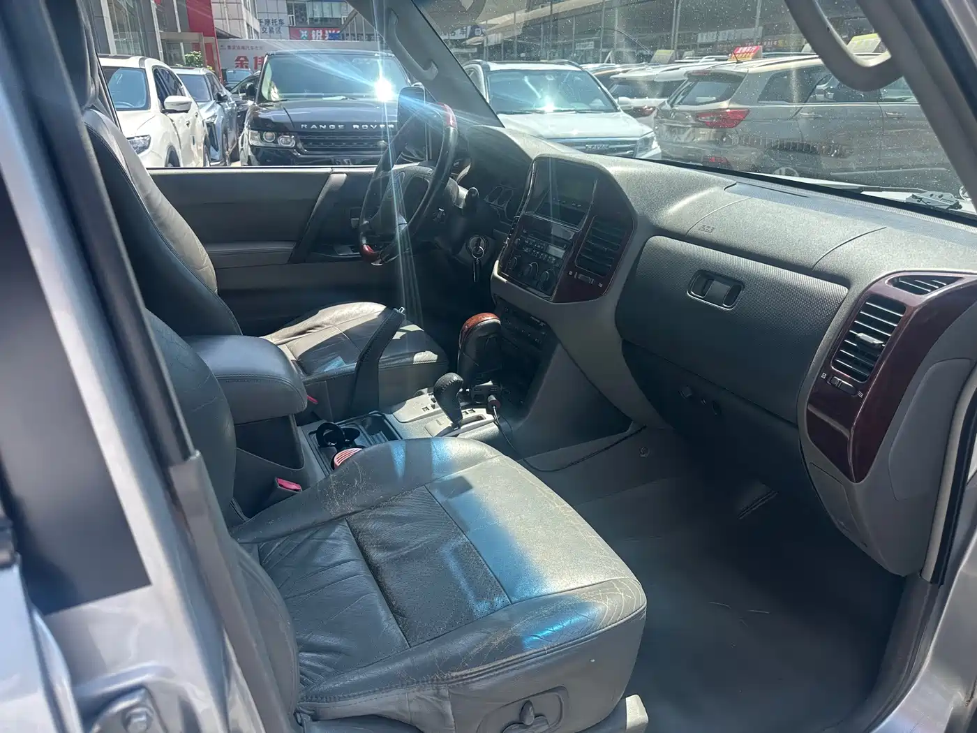 Mitsubishi Pajero 2007 2006 Model 3.0L MT GLS