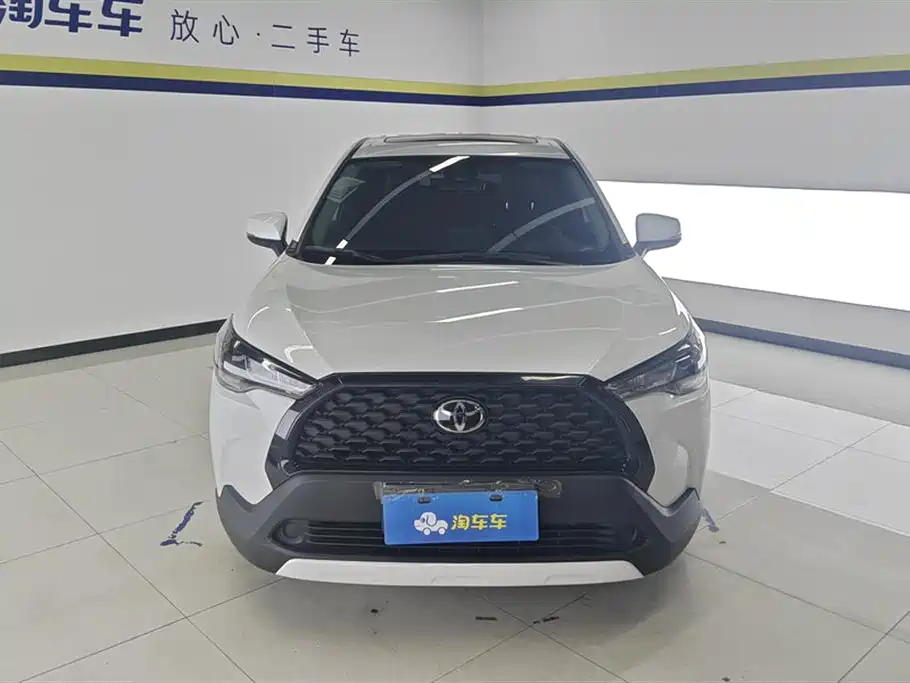 Toyota Corolla Cross 2022 2.0L Elite Edition фото 2