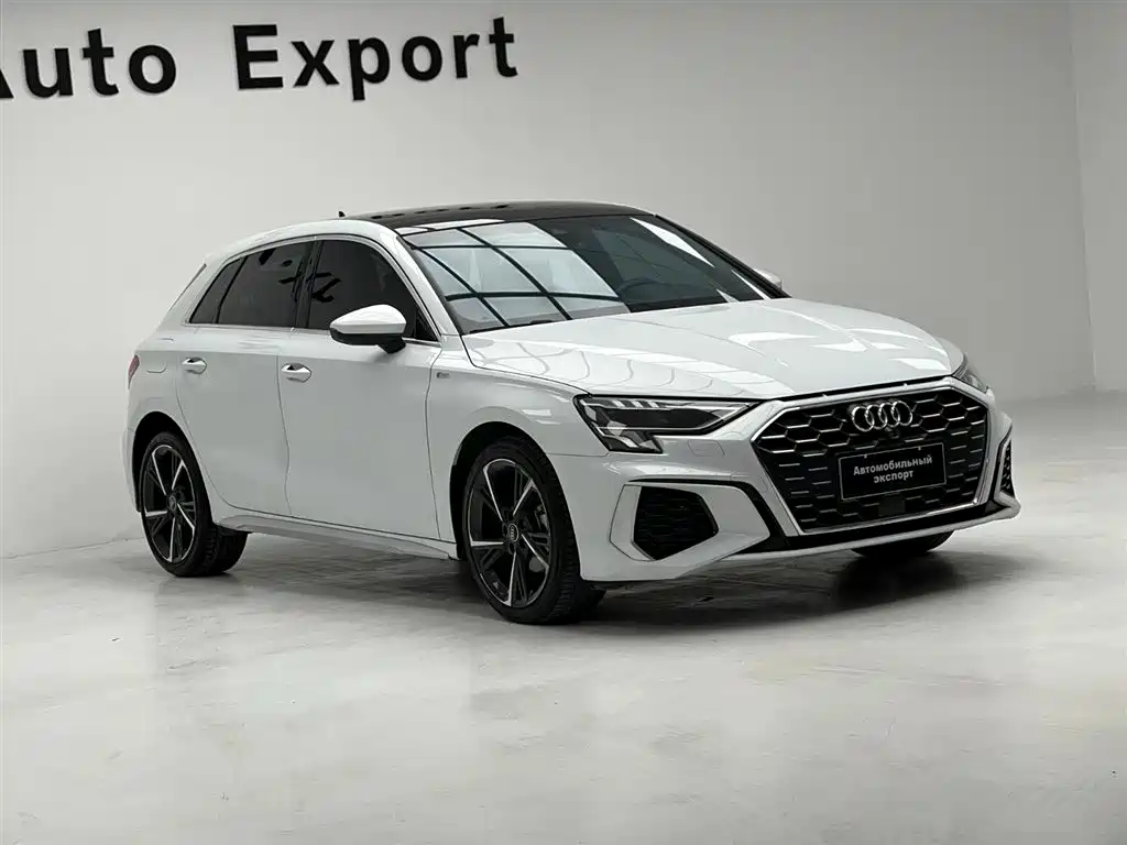 Audi A3 2023 Sportback 35 TFSI Fashion Sport фото 3