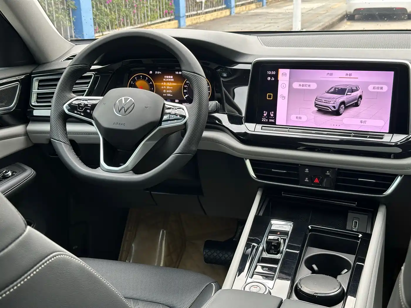 Volkswagen Teramont 2021 380TSI 4WD Premium Luxury Edition фото 9