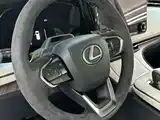 Фото 11 - Lexus LM