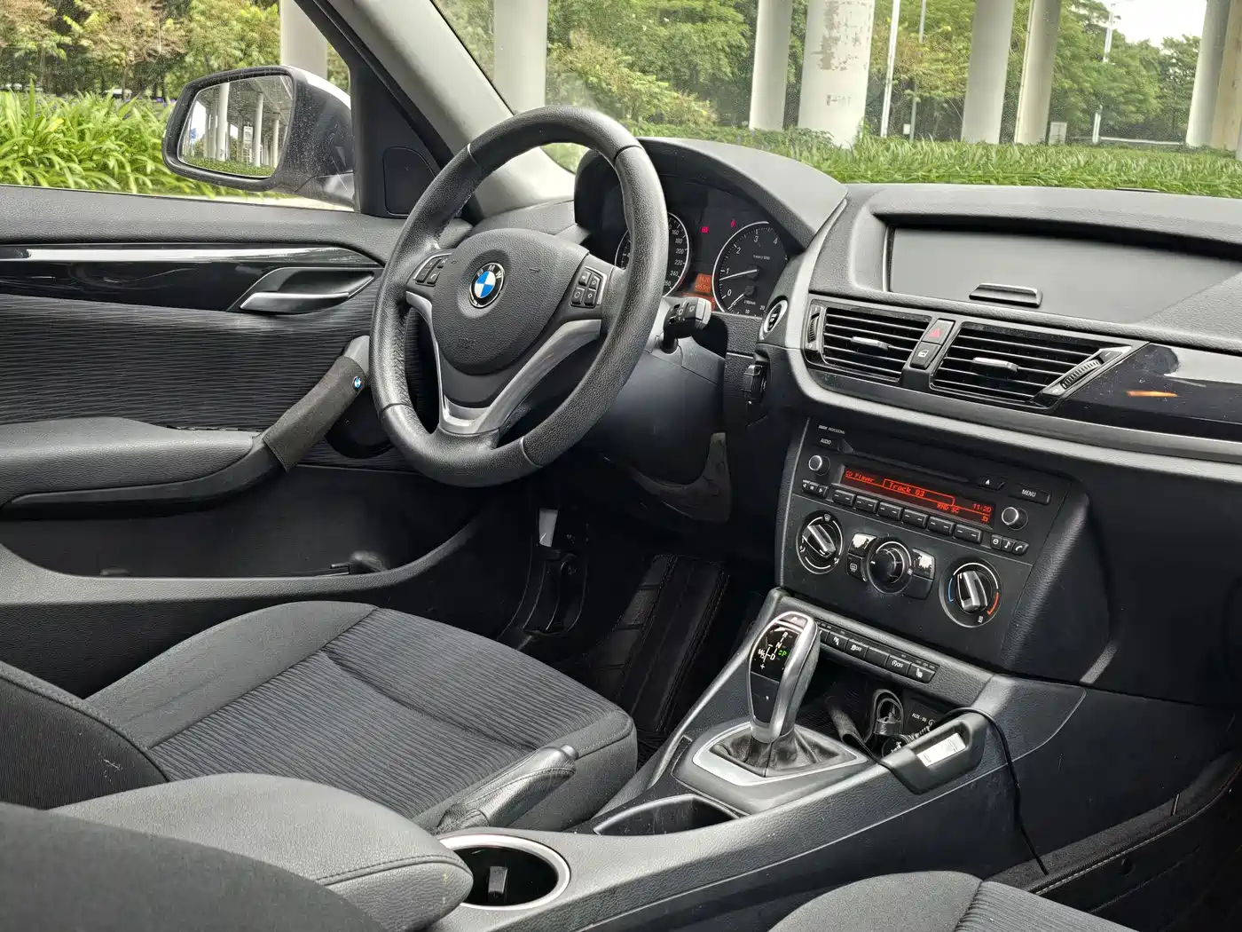 BMW X1 2015 Model sDrive18i Fashion Advanced Edition фото 8