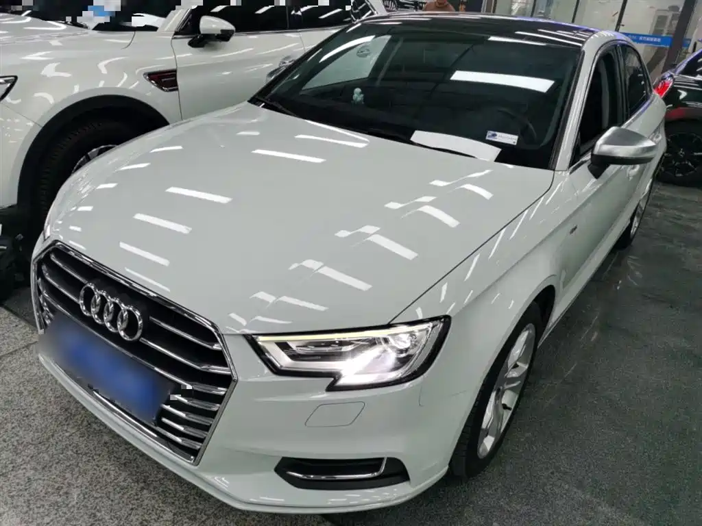 Audi A3 2020 Facelift Limousine 35 TFSI Progressive (China VI)