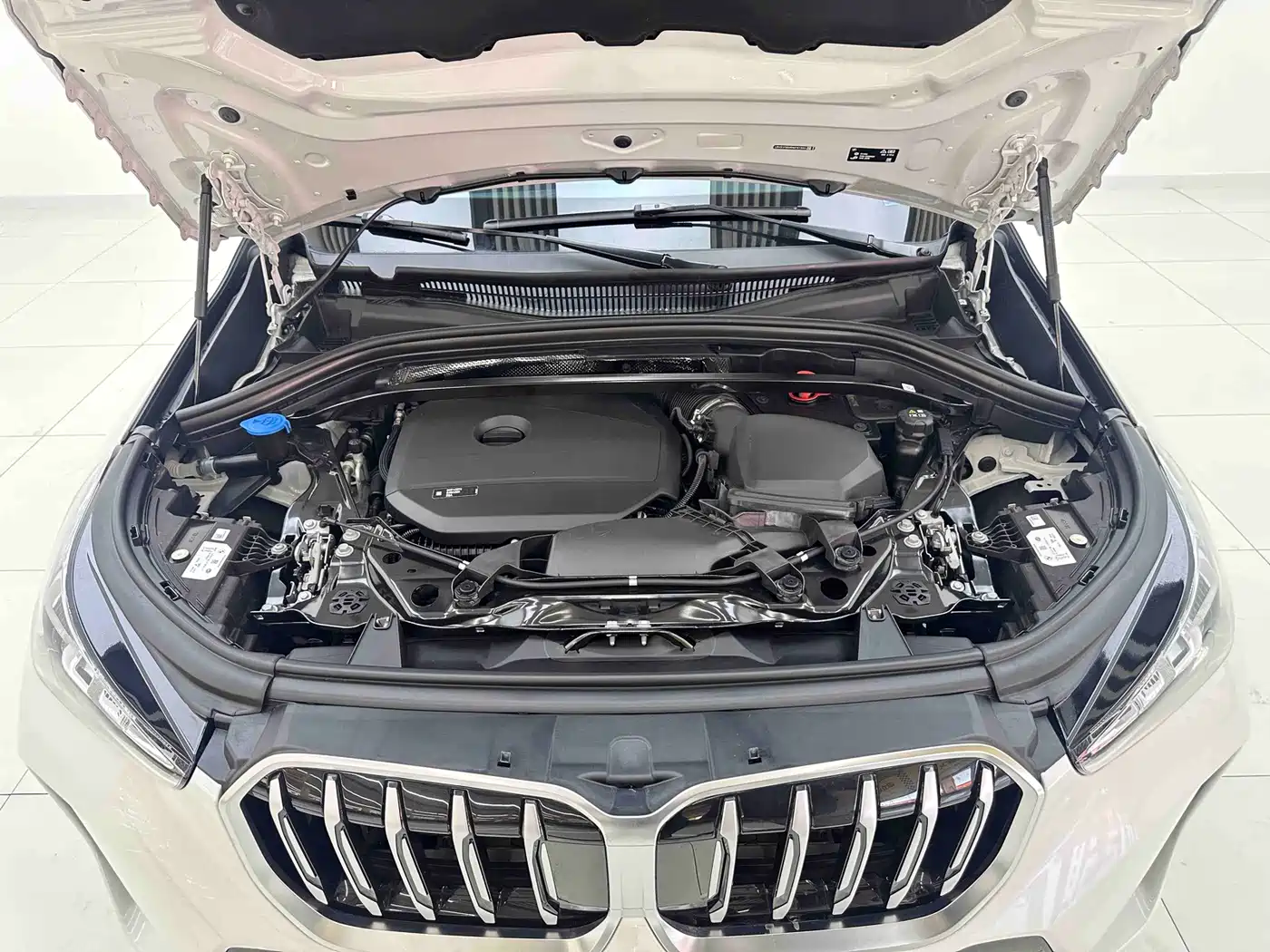 BMW X1 2024 2023 sDrive25Li M Sport Package