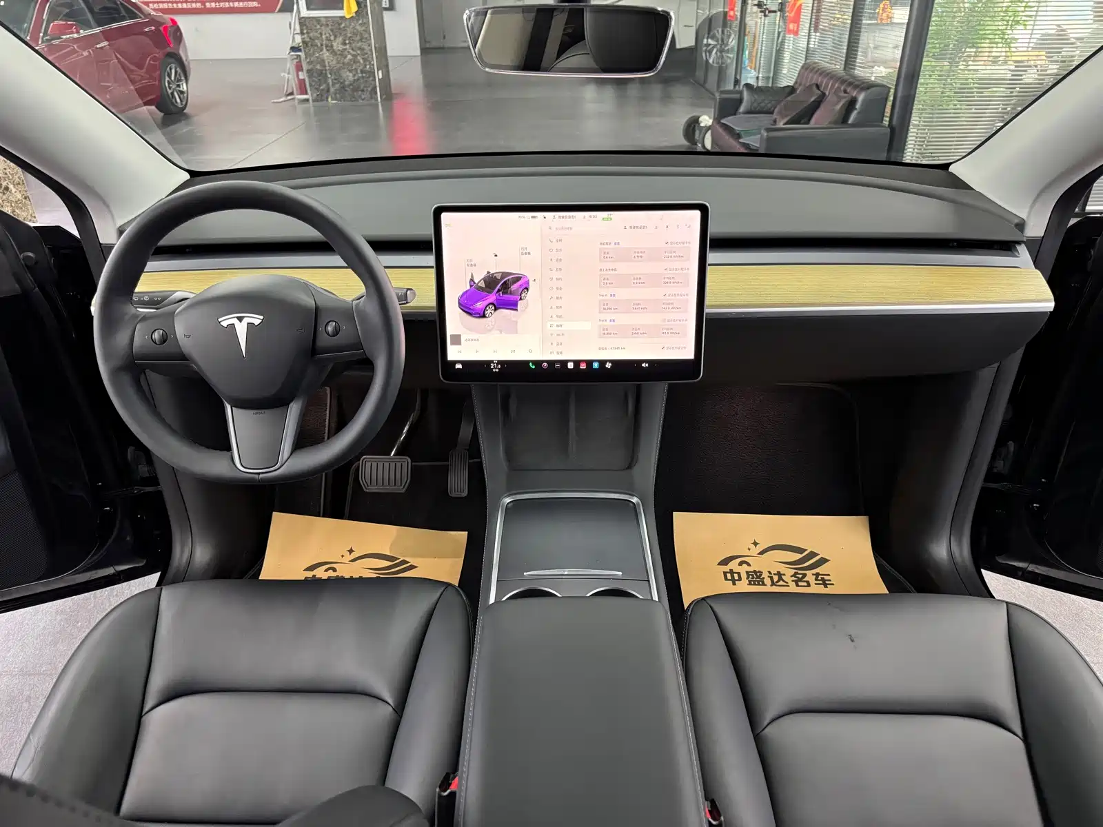 Фото 13 - Tesla Model Y