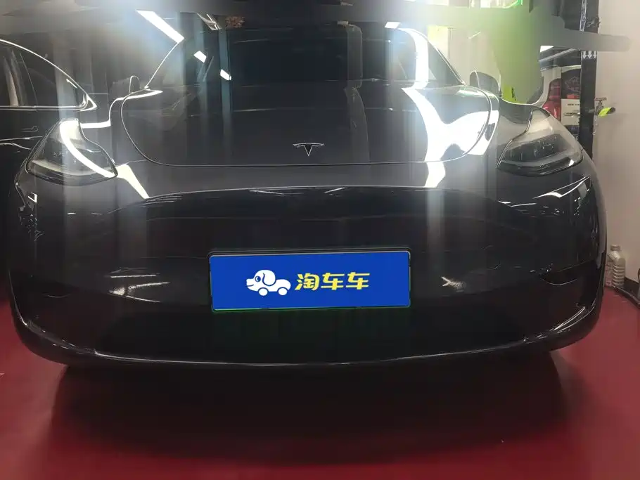 Фото 2 - Tesla Model Y