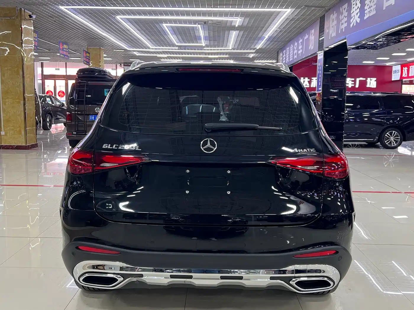 Mercedes-Benz GLC 2024 GLC 260 L 4MATIC Luxury 5-seater фото 17
