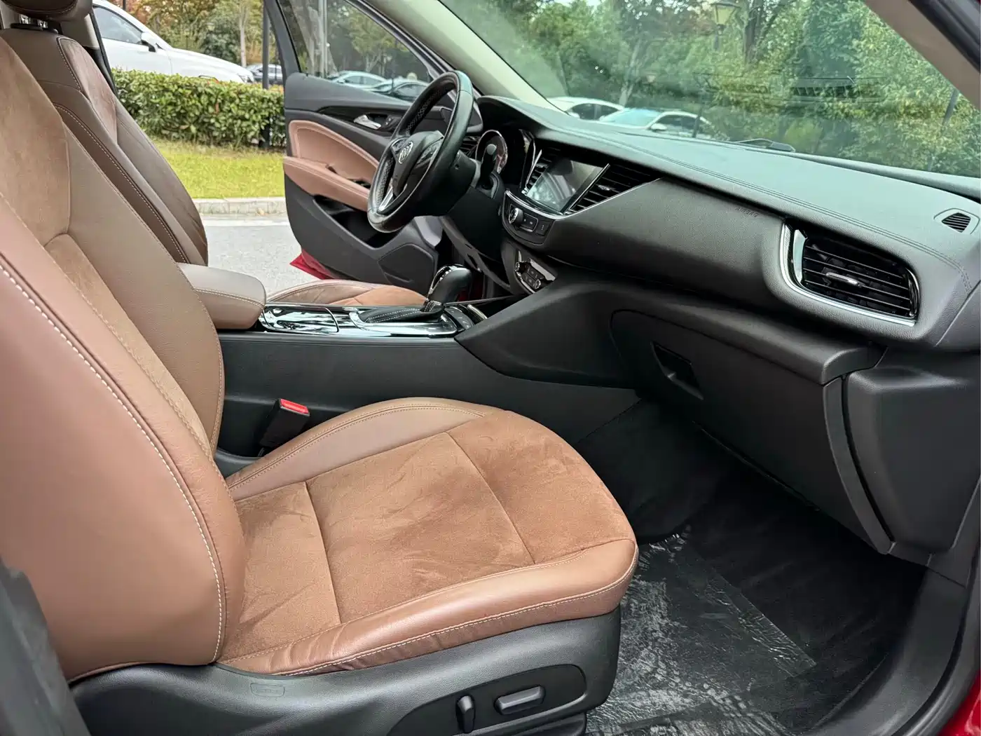 Buick Regal 2017 20T Luxury Model фото 10