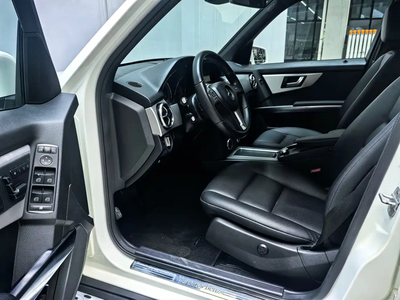 Mercedes-Benz GLK-Class 2013 Facelift GLK 300 4MATIC Fashion фото 7
