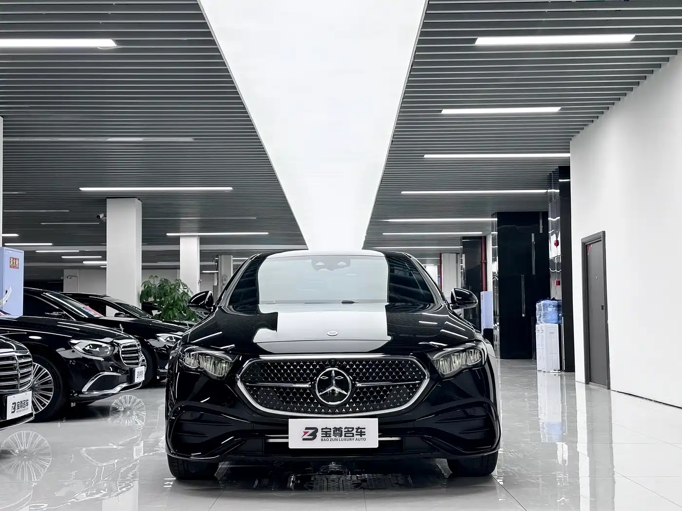 Mercedes-Benz E-Class (Import) 2024 E 260 Sport Edition фото 2