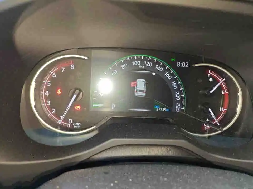 Toyota RAV4 Rongfang 2022 2.0L CVT 4WD Trend Edition фото 9