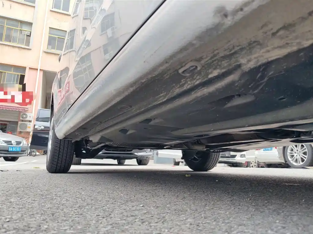 Volkswagen Jetta 2013 1.6L Automatic Fashion фото 19