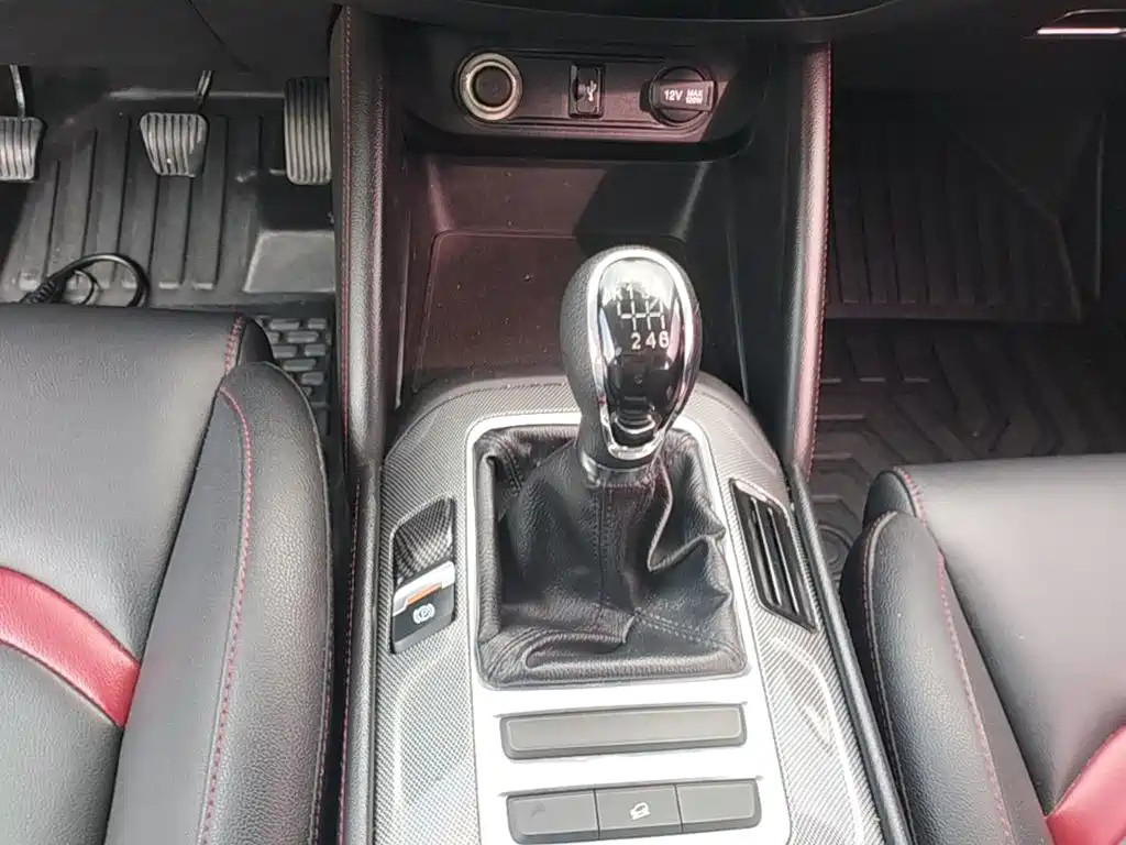 Changan CS55 2017 2017 1.5T Manual Xuanse Edition