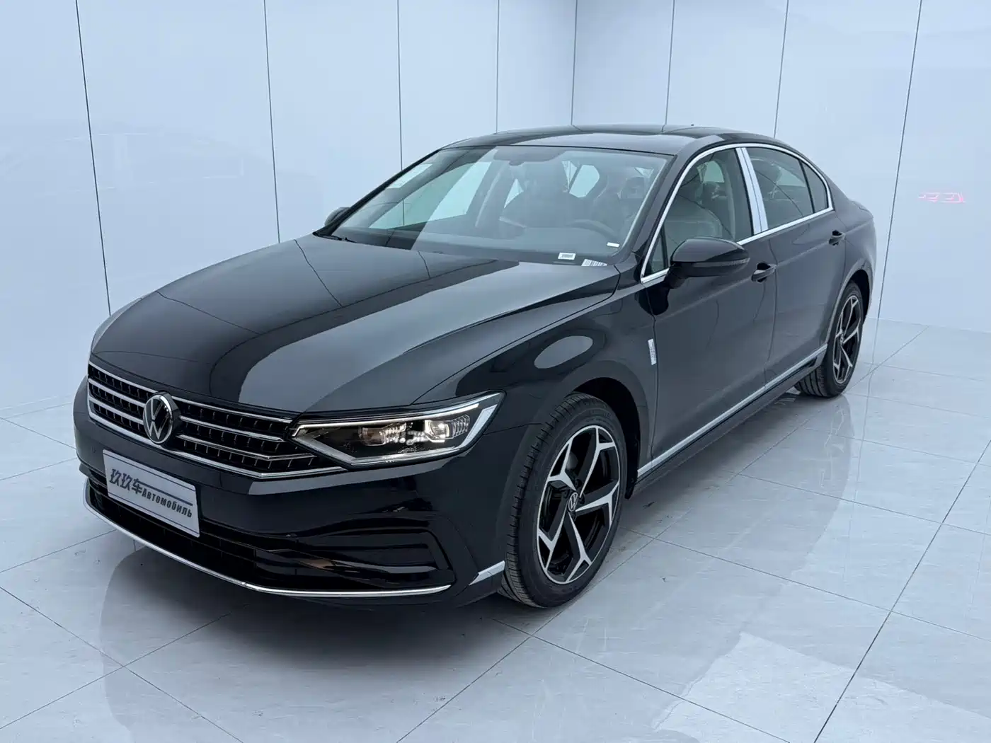 Volkswagen Magotan 2025 Model Public Edition 280TSI DSG Luxury