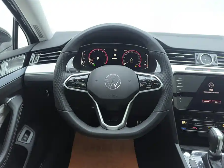 Volkswagen Magotan 2023 Model 2 Million Commemorative Edition 330TSI DSG Luxury фото 15