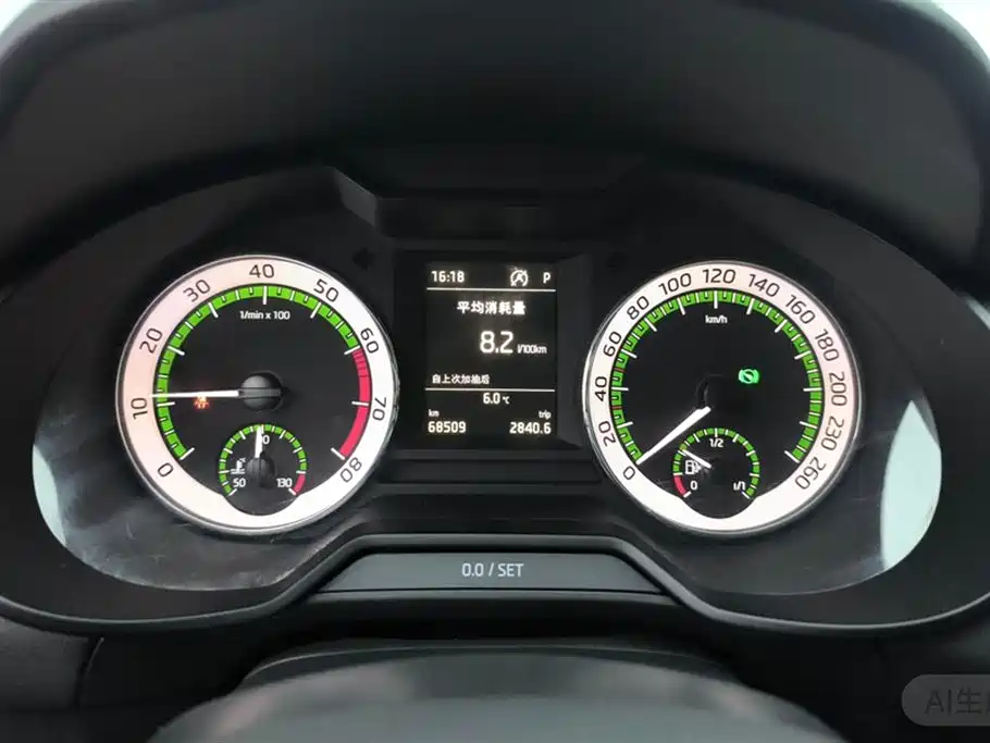 Škoda Octavia 2019 Wagon TSI280 DSG Luxury Edition China VI фото 14