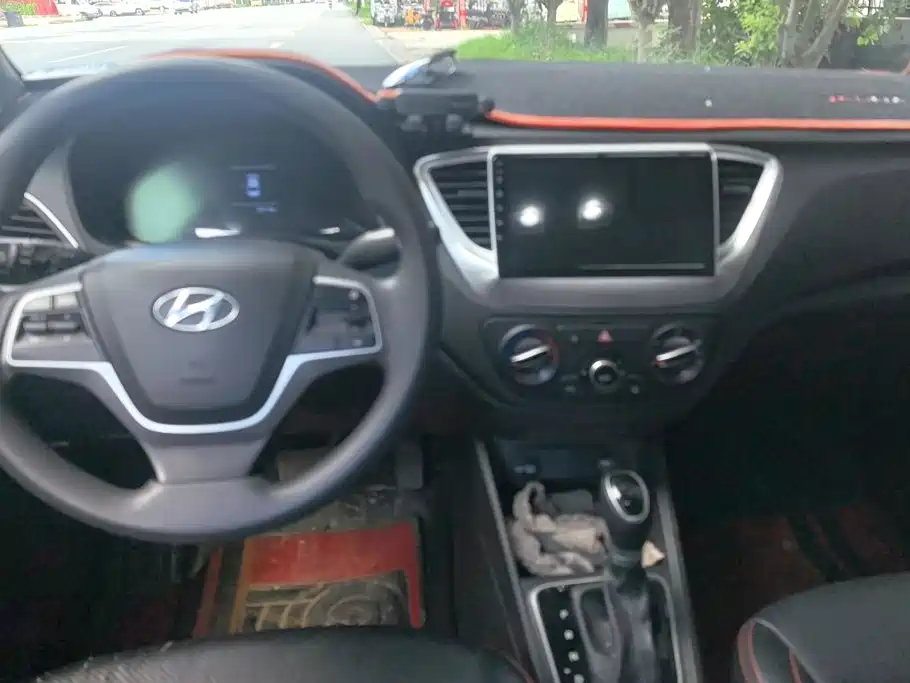 Hyundai Verna 2021 2020 1.4L CVT GLS Cool Edition