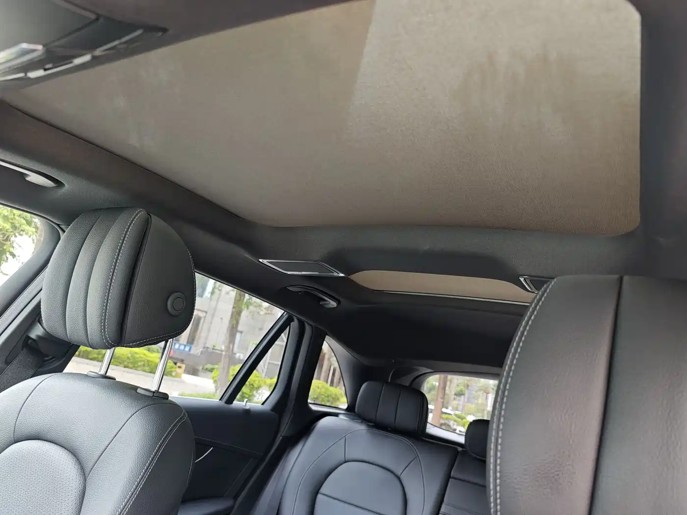 Mercedes-Benz GLC 2022 Facelift GLC 300 L 4MATIC Dynamic Collector's Edition фото 21