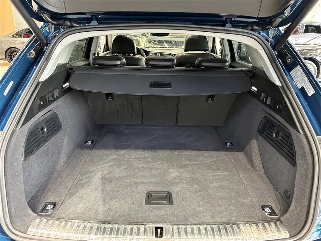 Audi e-tron (Import) 2020 2019 55 quattro Technology