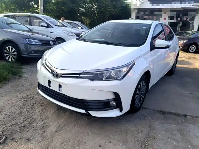  Toyota Corolla 2017 Facelift 1.2T S-CVT GL