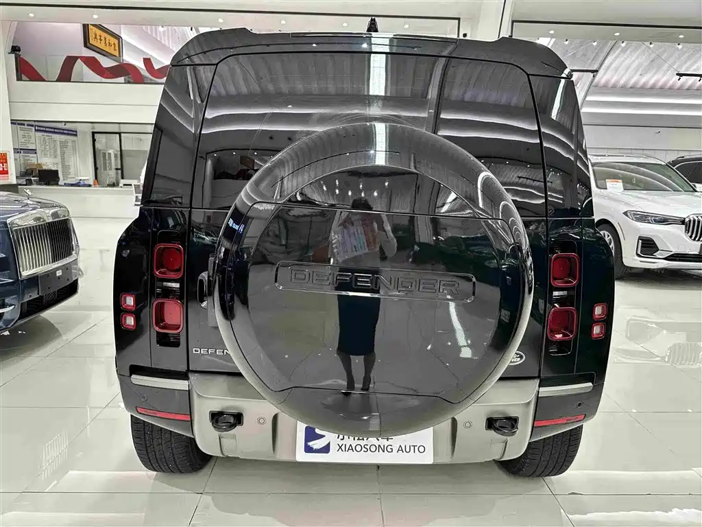 Land Rover Defender 2024 2024 110 3.0T P400 X-DYNAMIC HSE