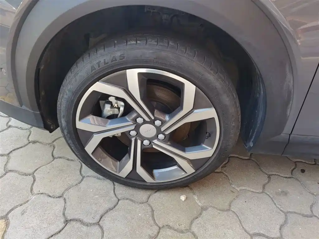 Lynk & Co 06 2023 Remix 1.5T Power Halo фото 24