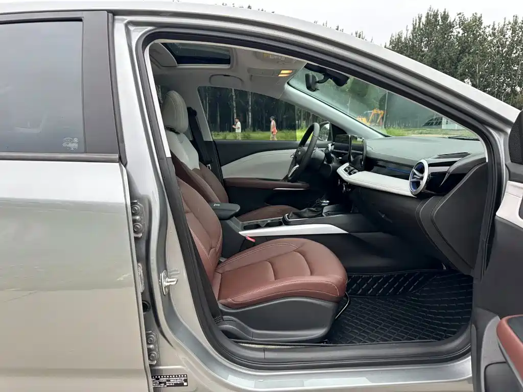 Chevrolet Monza 2024 2024 1.5L Dual-Clutch Delight Edition