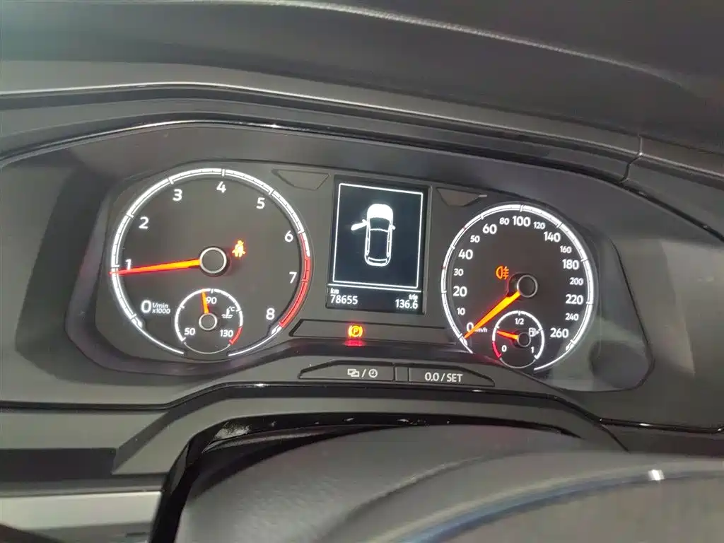 Volkswagen Polo 2019 Plus 1.5L Automatic Panorama Enjoyment Edition фото 12