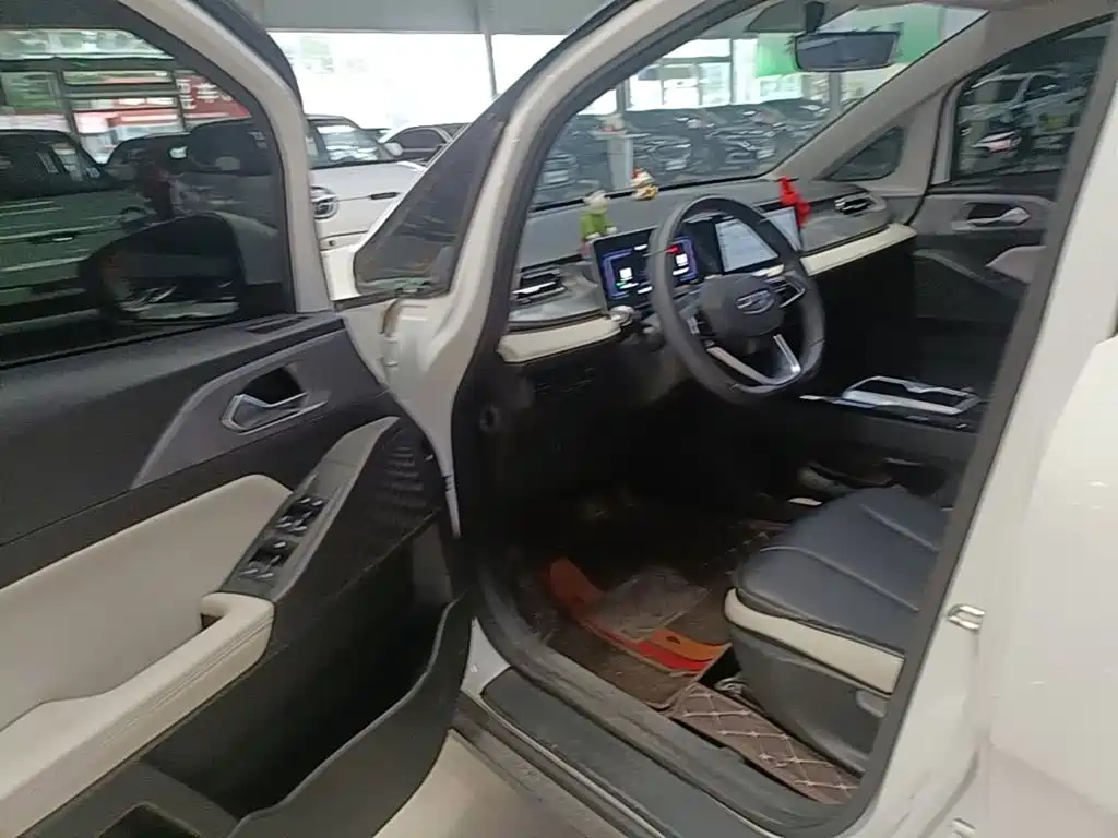 Geely Geometry E Firefly 2024 2024 401km Starlight