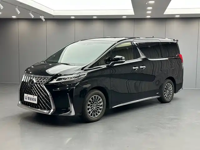 Lexus LM 300h, 7 мест, Элегант