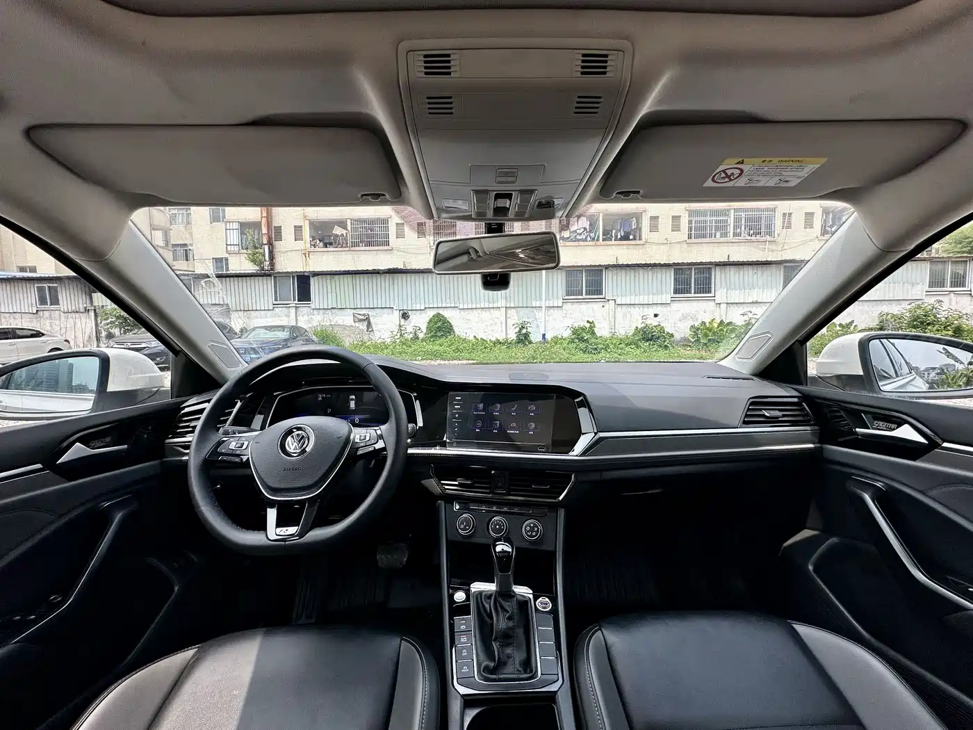 Volkswagen Sagitar 2021 280TSI DSG Surpassing Edition фото 9