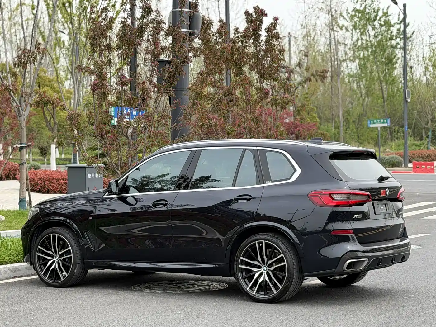 BMW X5 (Import) 2020 xDrive40i Premium M Sport Package фото 7