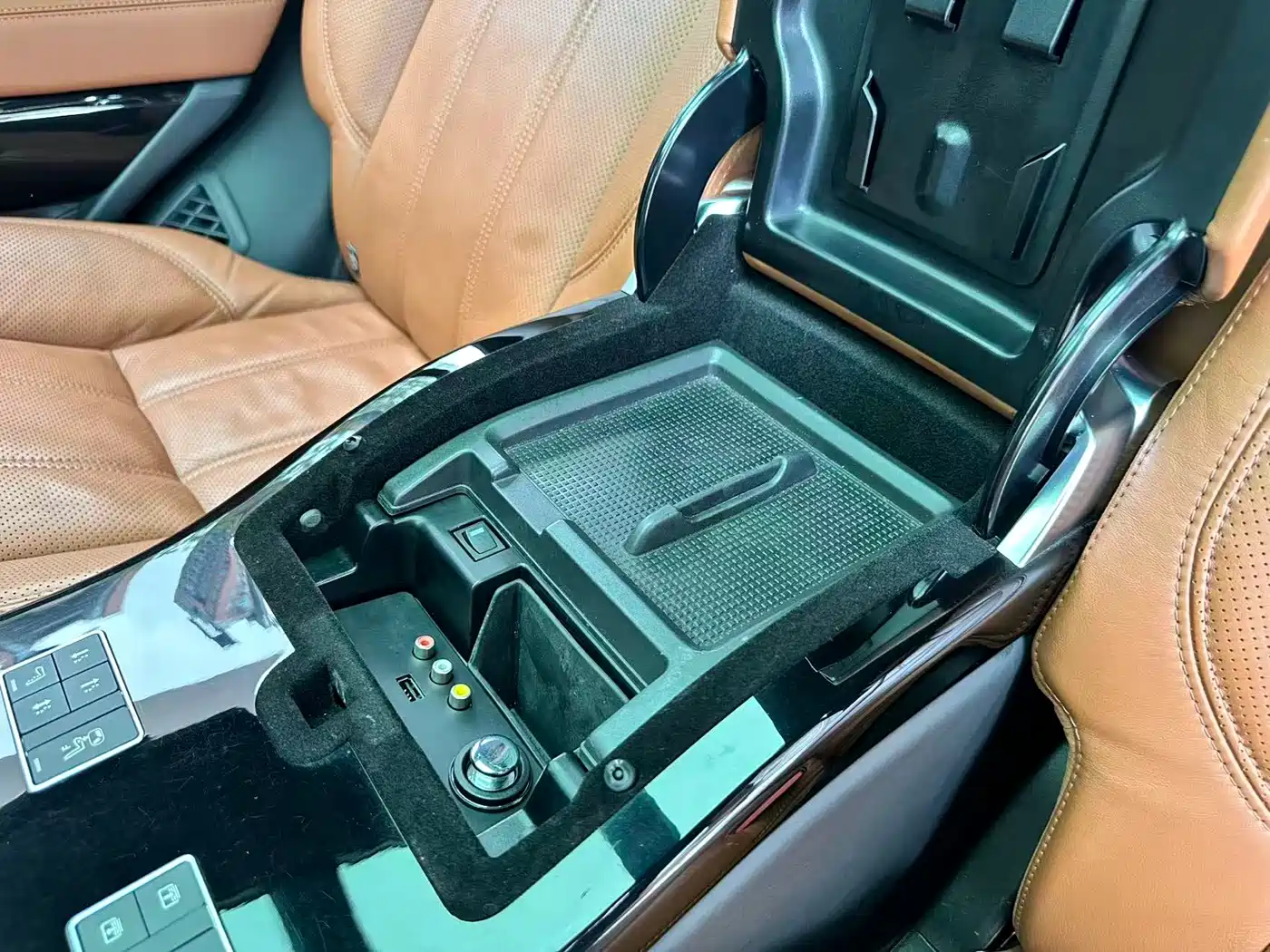 Land Rover Range Rover 2016 5.0 SC V8 AB Ultimate Autobiography LWB фото 23