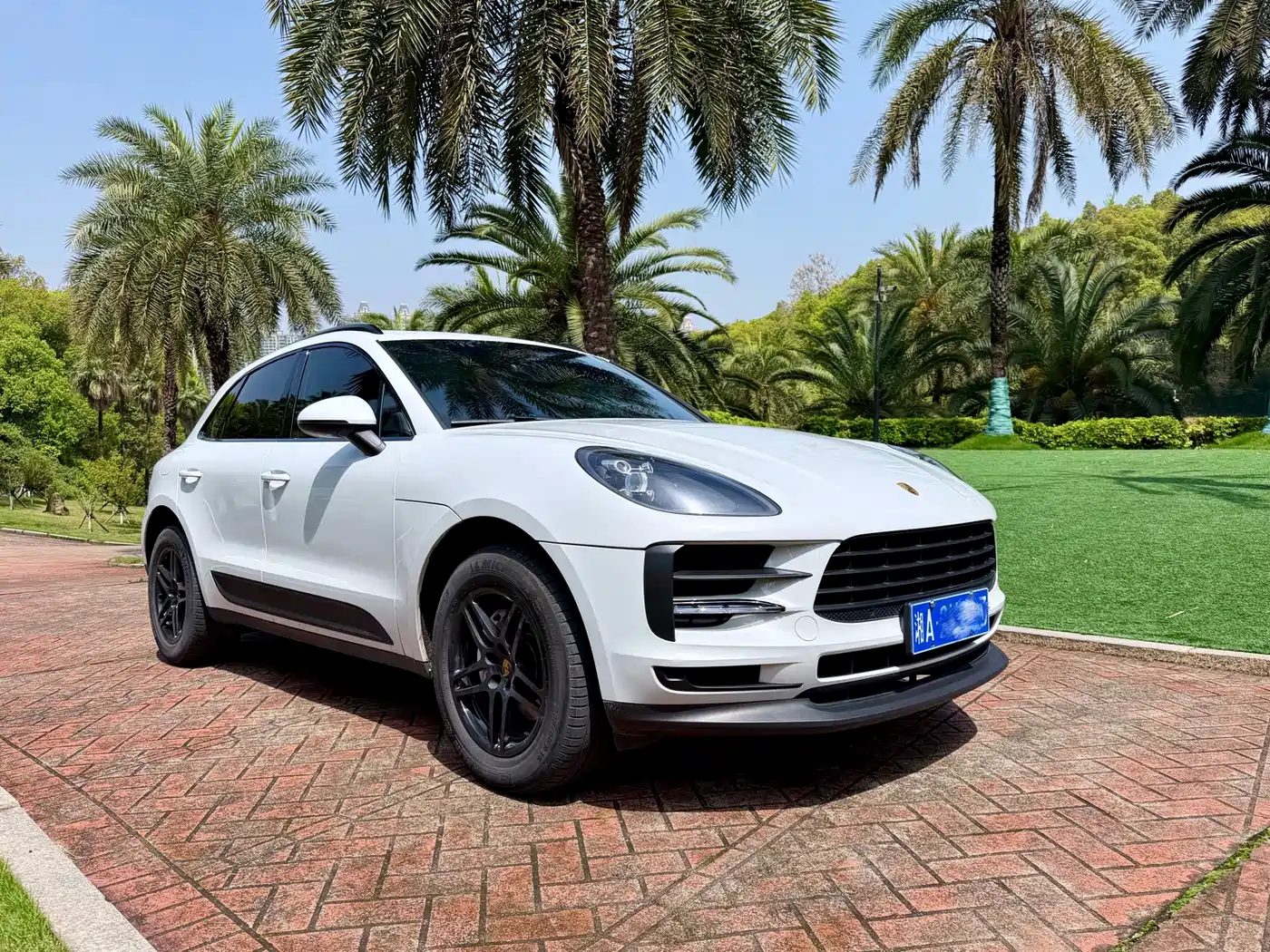 Porsche Macan 2018 Macan 2.0T фото 3