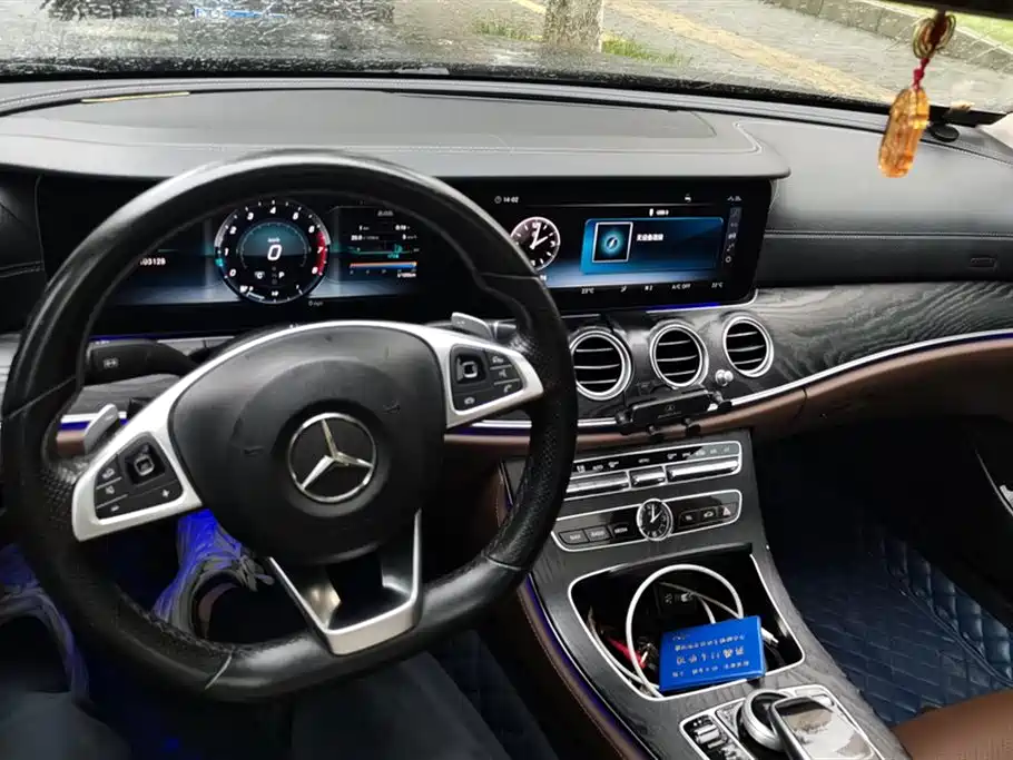 Mercedes-Benz E-Class 2018 Facelift E 300 L Sport Fashion фото 12