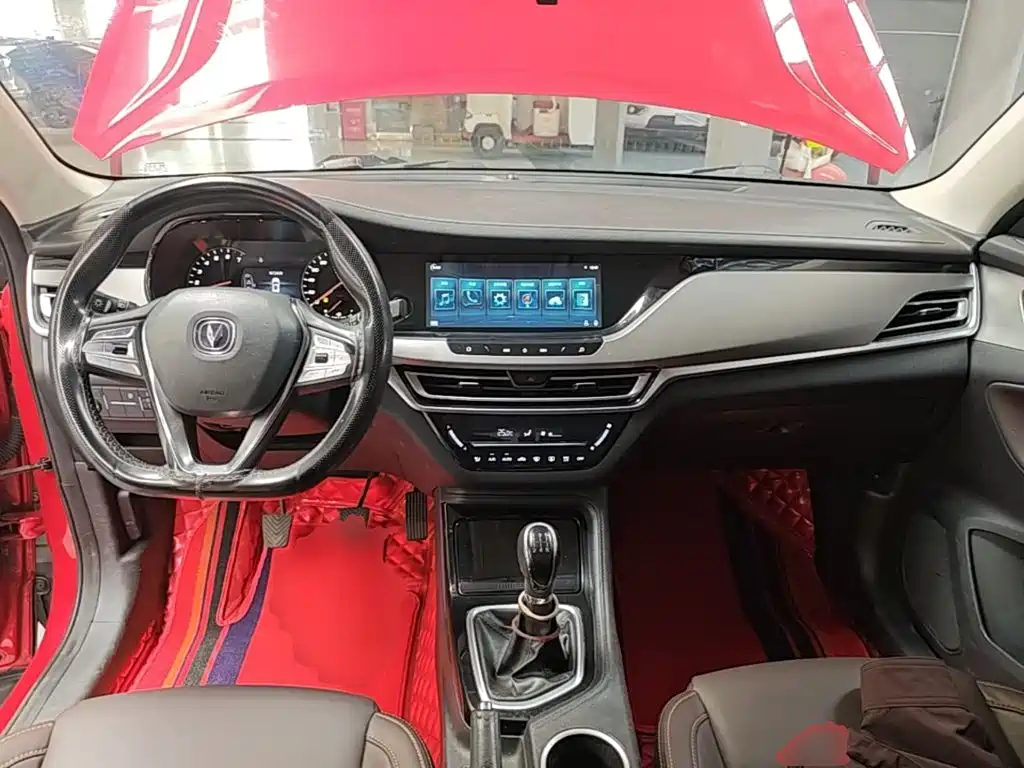 Changan CS35 PLUS 2019 2018 1.6L Manual Smooth Connect China V